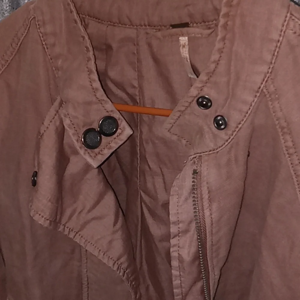 Jacket - Picture 3 of 8